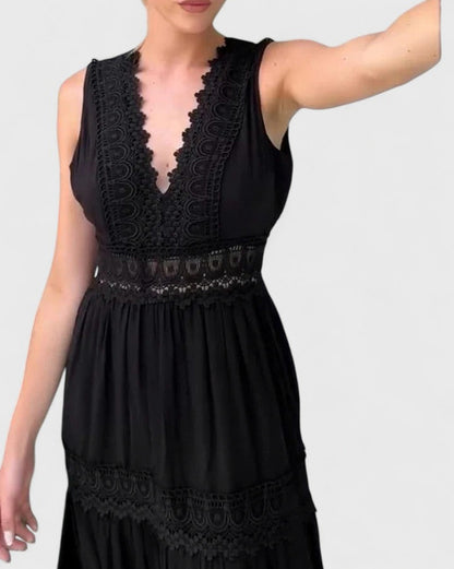 Lace Trim Tiered Maxi Dress