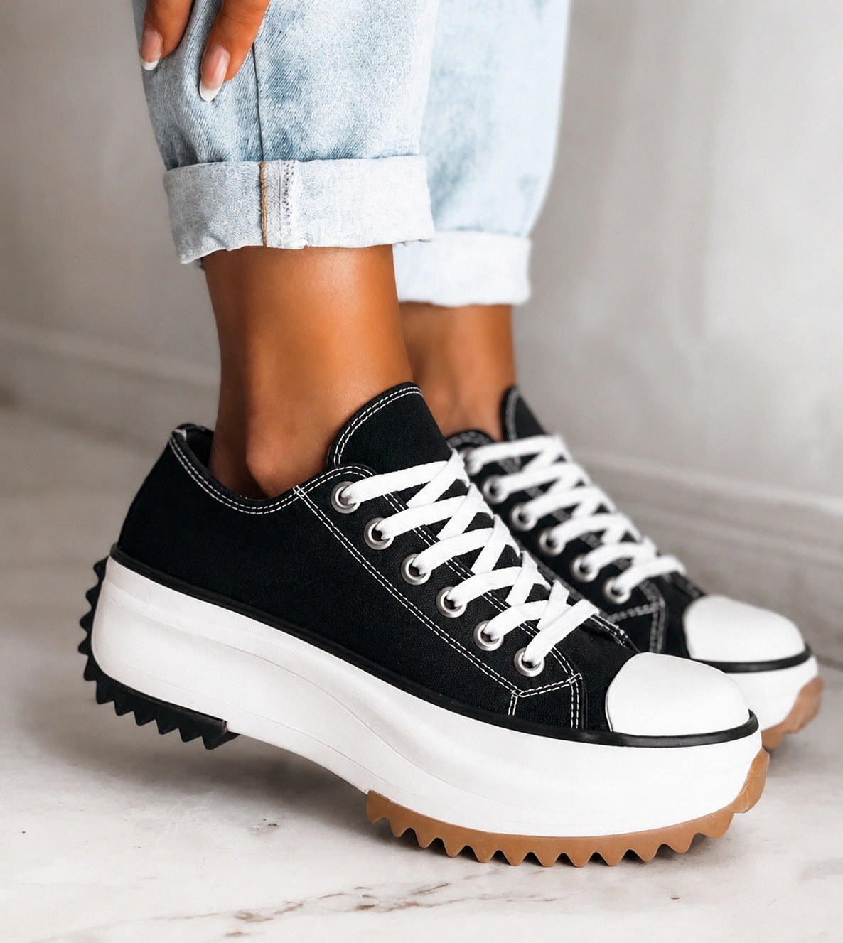 Lug Sole Platform Lace Up Sneakers