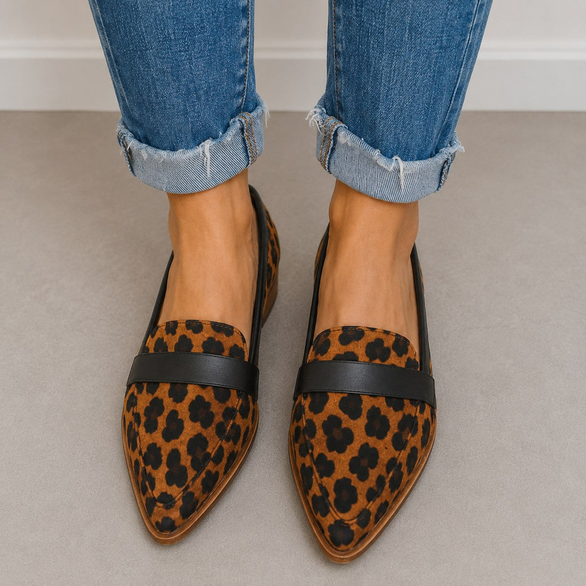 Pointed Toe Suede Loafers