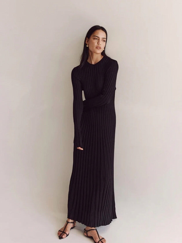Ribbed Knit Crewneck Maxi Dress